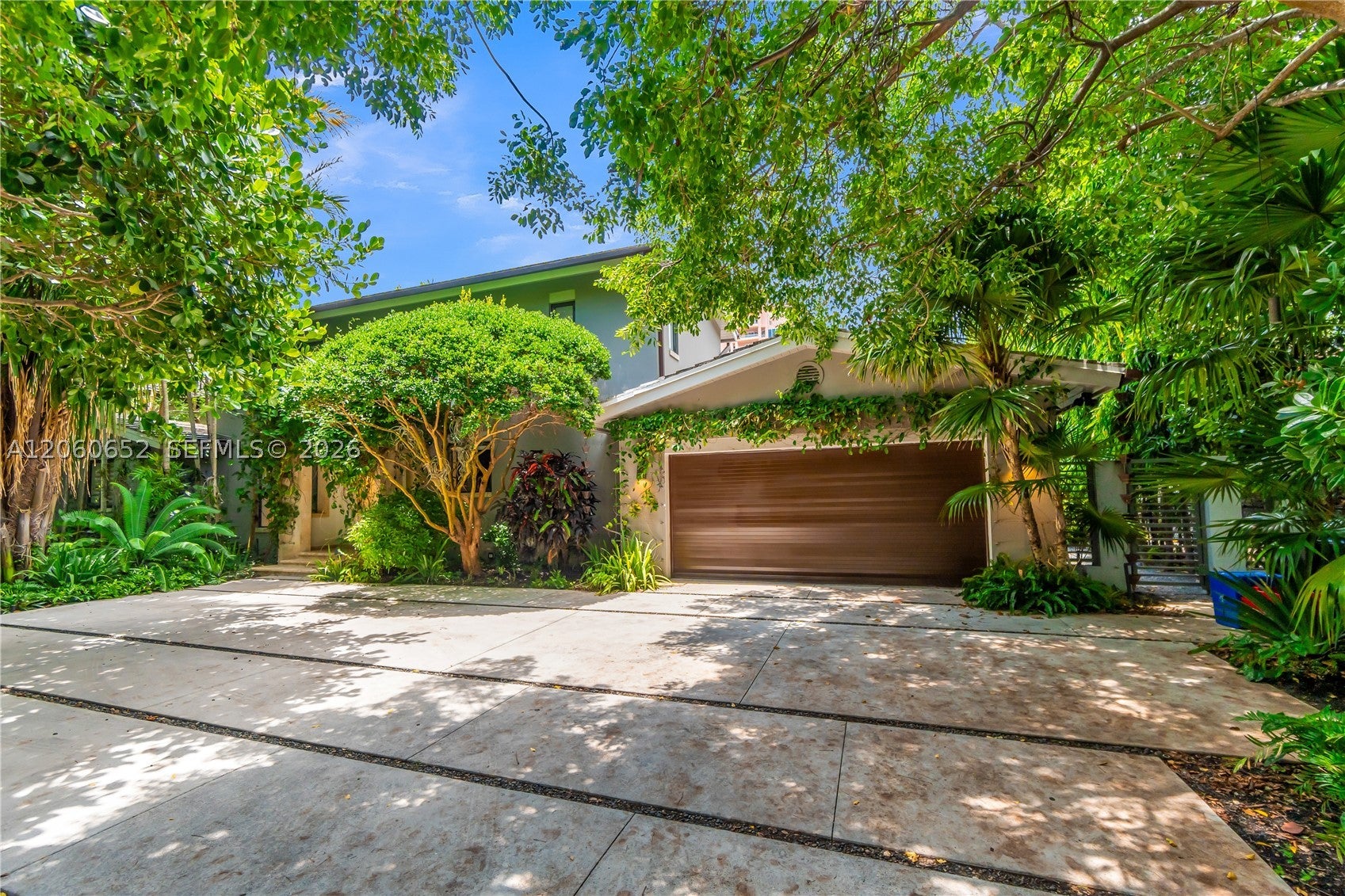 6840 Sunrise Pl