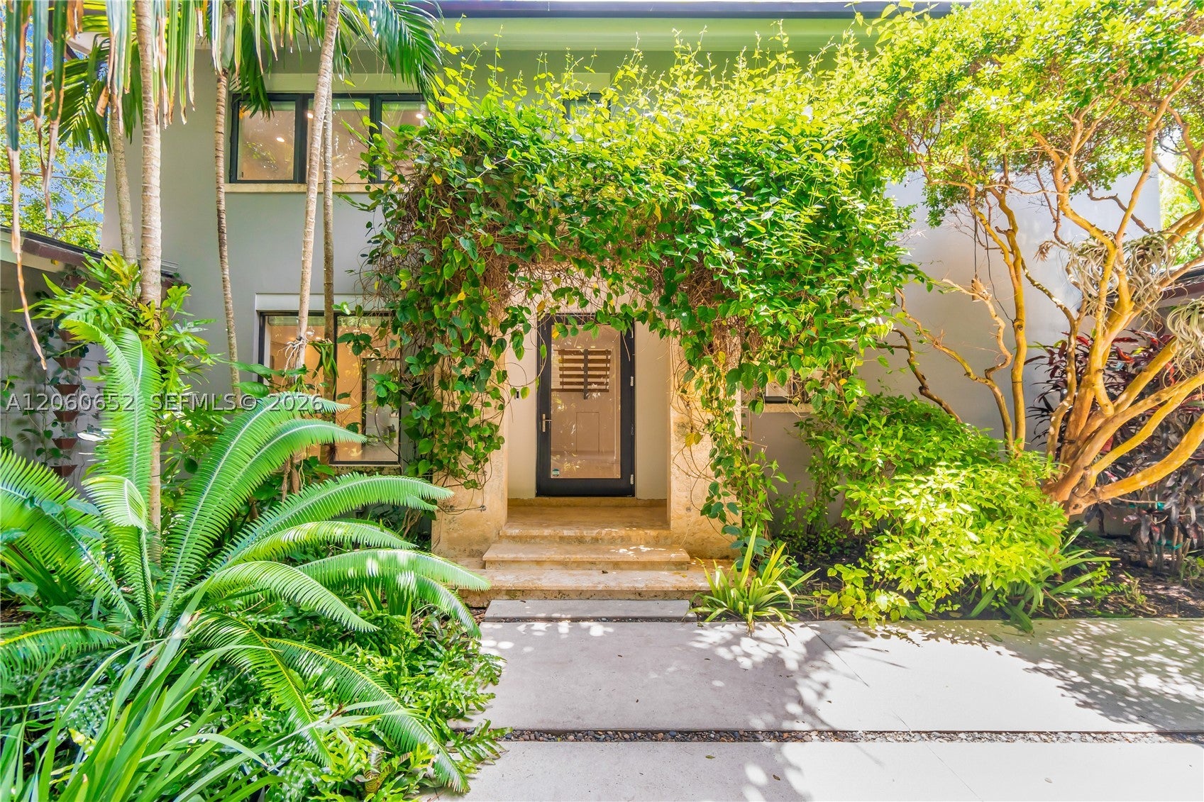 6840 Sunrise Pl