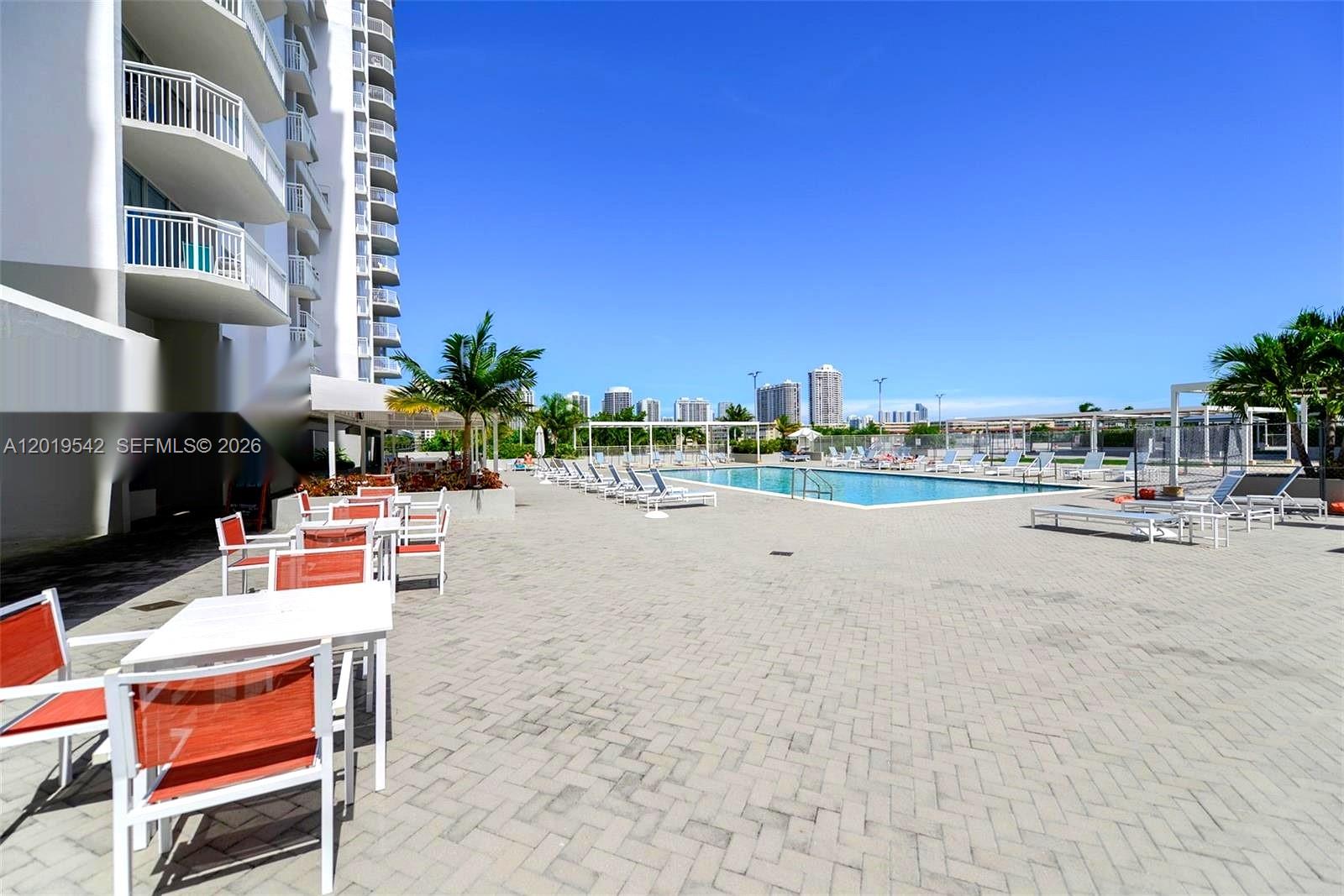 DEL PRADO MARINA - Residential