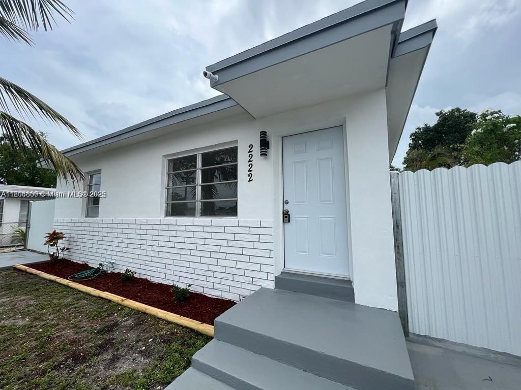 2222 Nw 86th Ter, Miami, Broward County, Florida - 2 Bedrooms  
1 Bathrooms - 