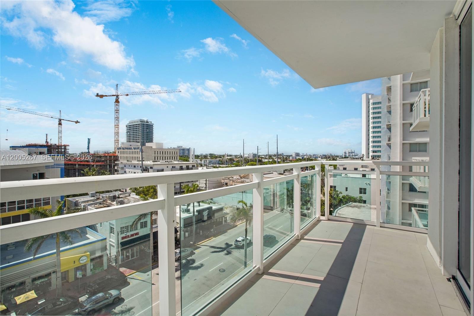 THE COLLINS CONDO - Residential Lease