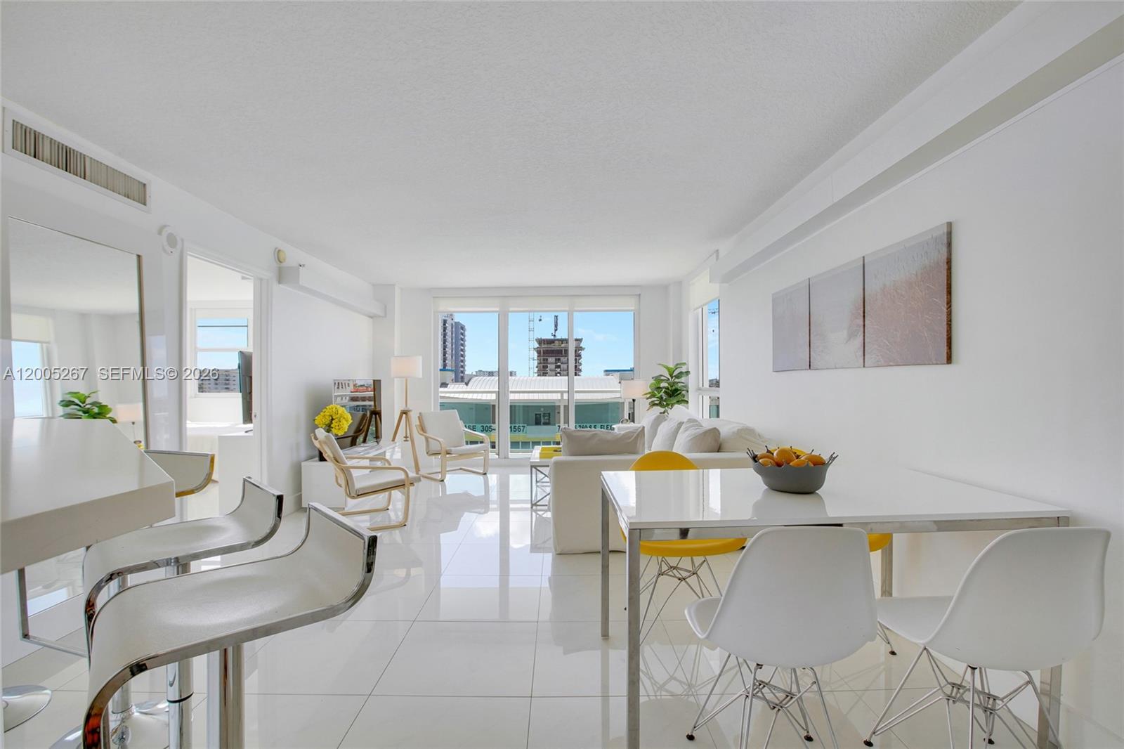THE COLLINS CONDO - Residential Lease