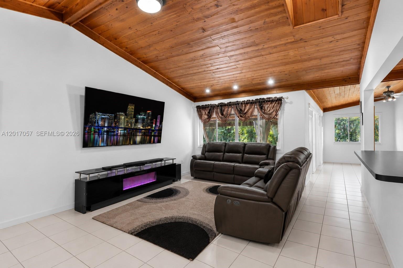 WELLEBY UNIT 1 - Residential