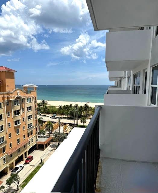 View Pompano Beach, FL 33062 condo