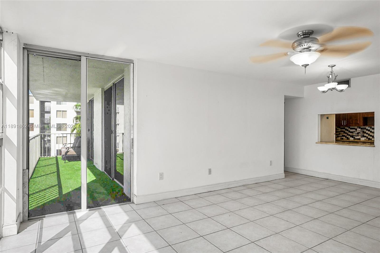 RIVER RUN CONDO PH I - Residential