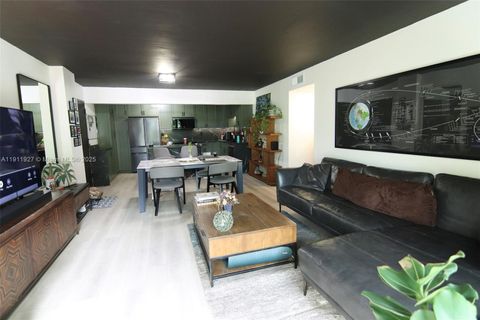 6801 Indian Creek Dr 201 Miami Beach FL 33141