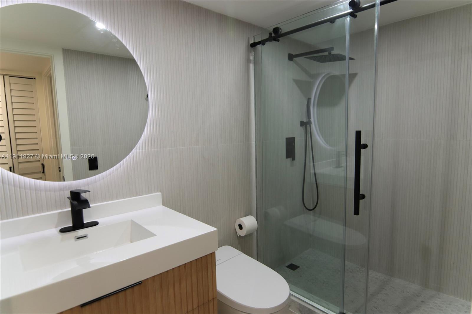 BOSTON PLAZA CONDO - Residential Lease