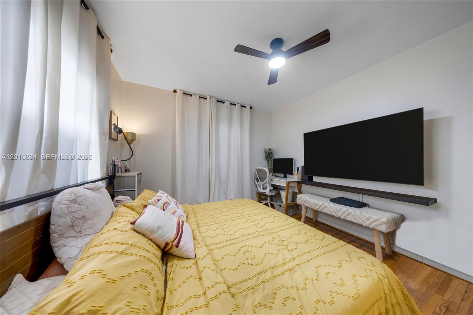 COUNTRY CLUB ESTATES SEC - Residential