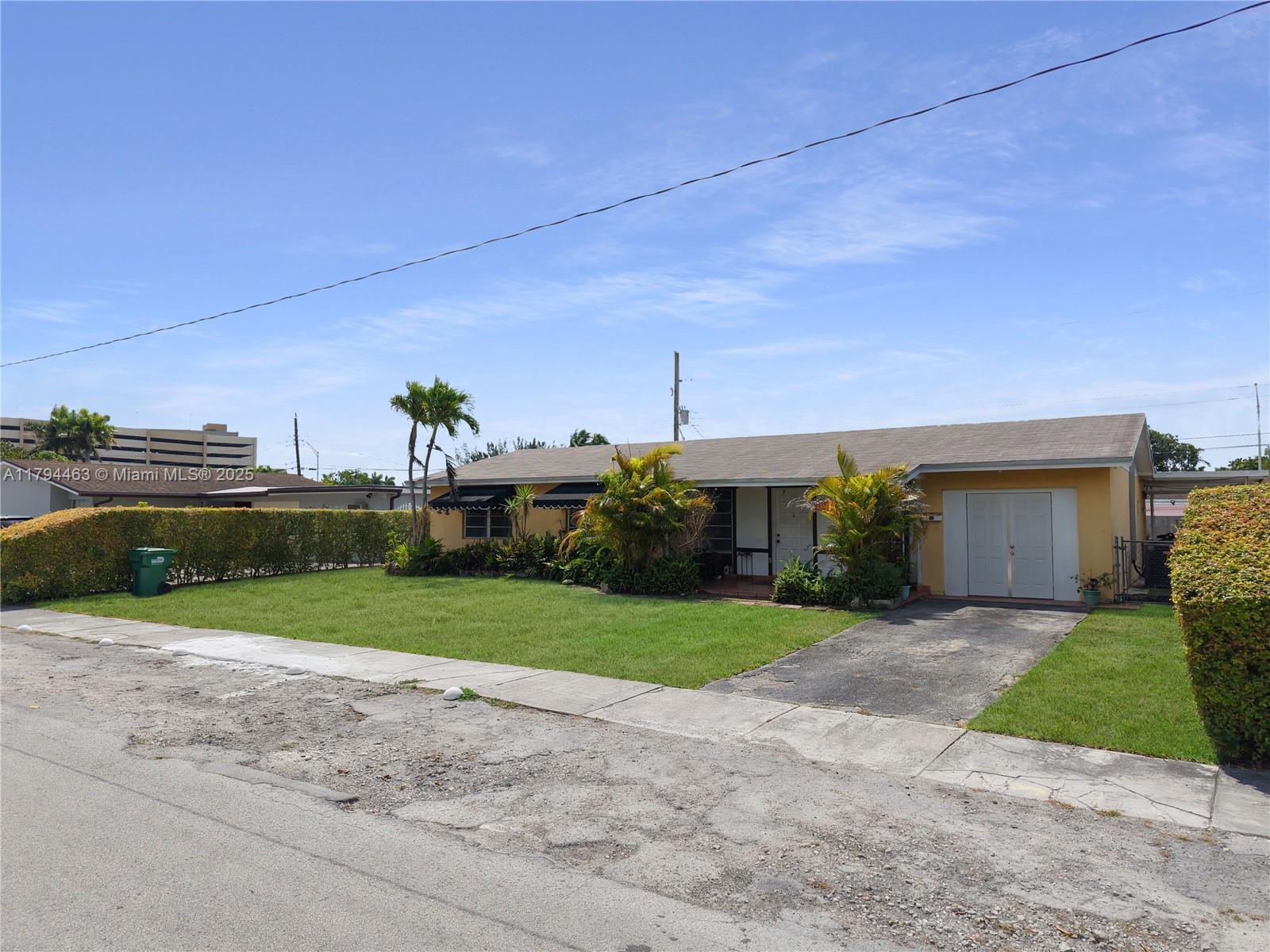 12030 SW 41st Dr