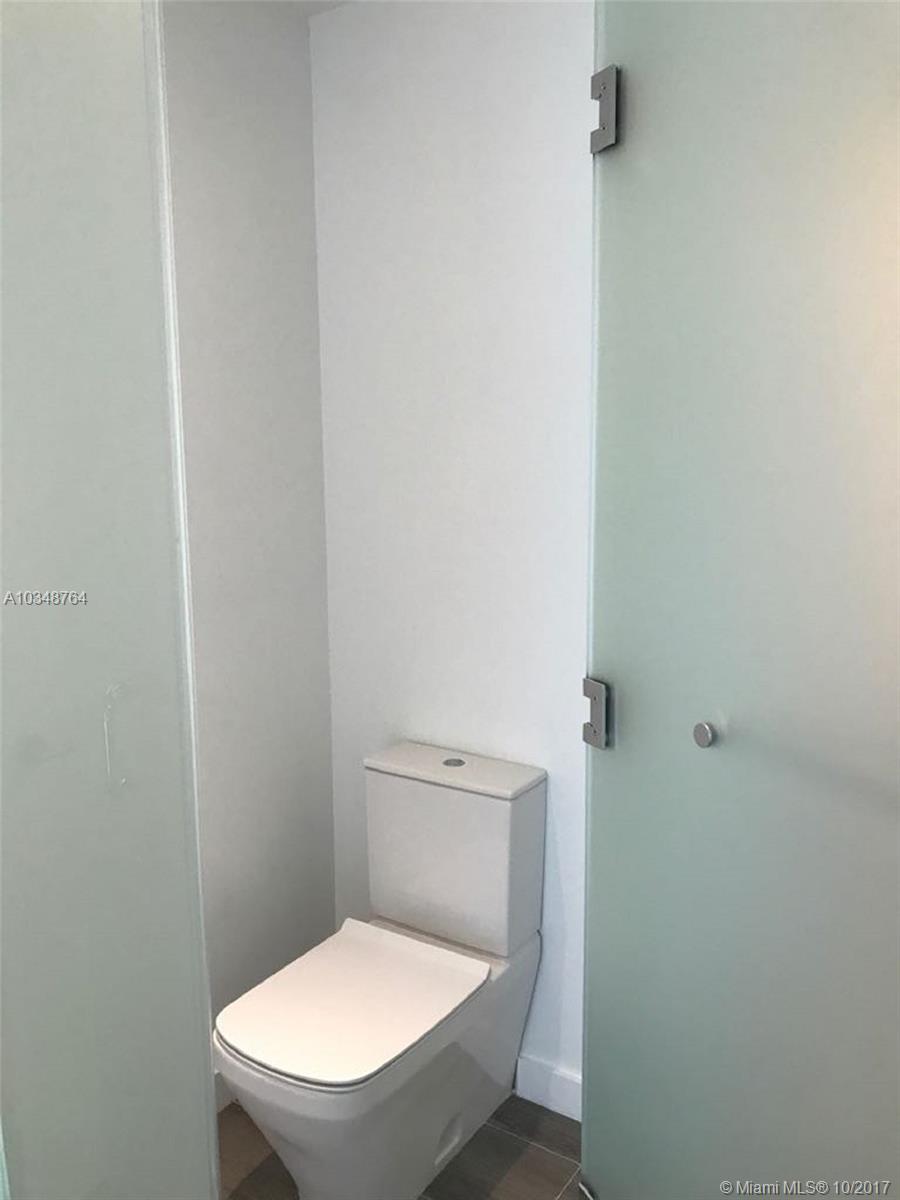 BISCAYNE BEACH - Residential Lease