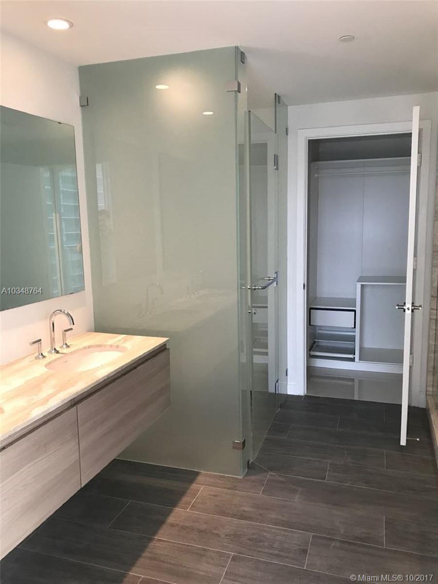 BISCAYNE BEACH - Residential Lease