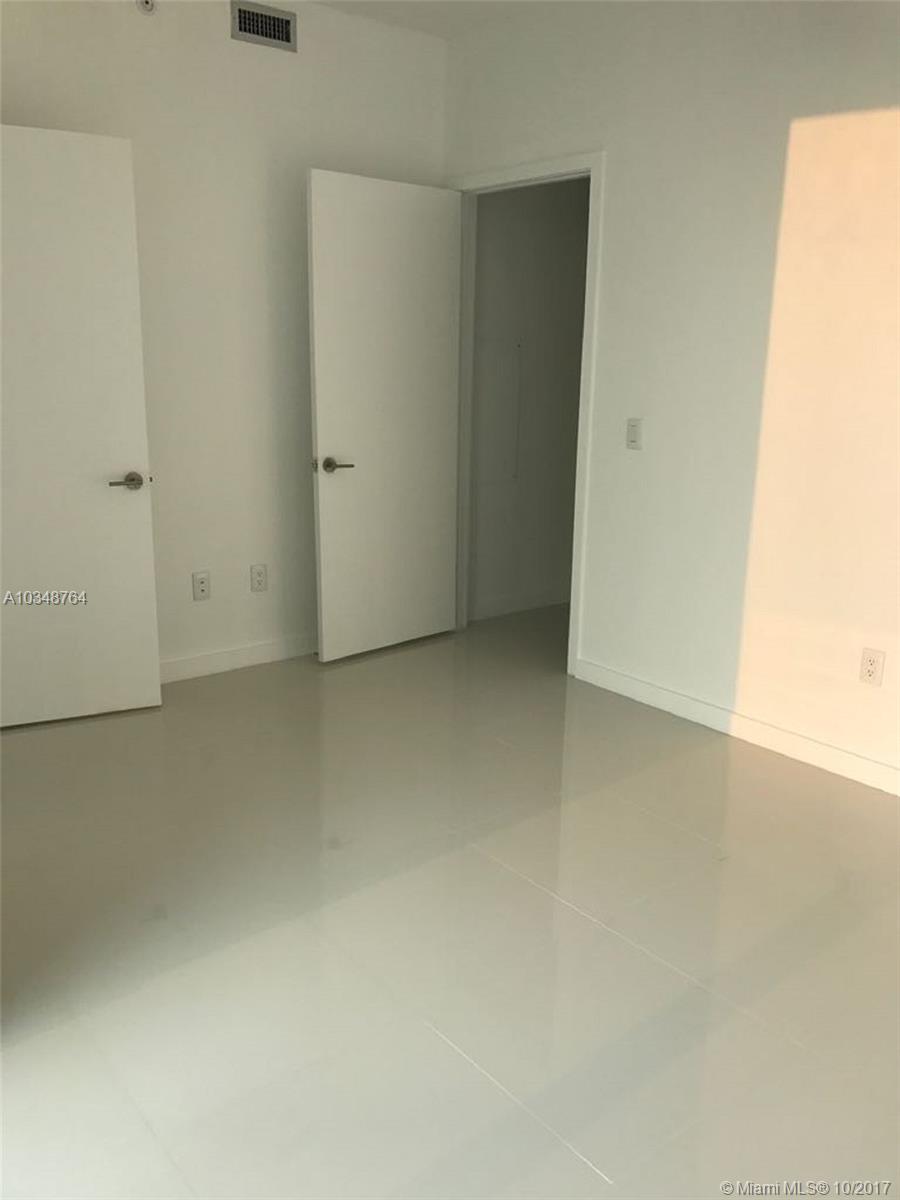 BISCAYNE BEACH - Residential Lease