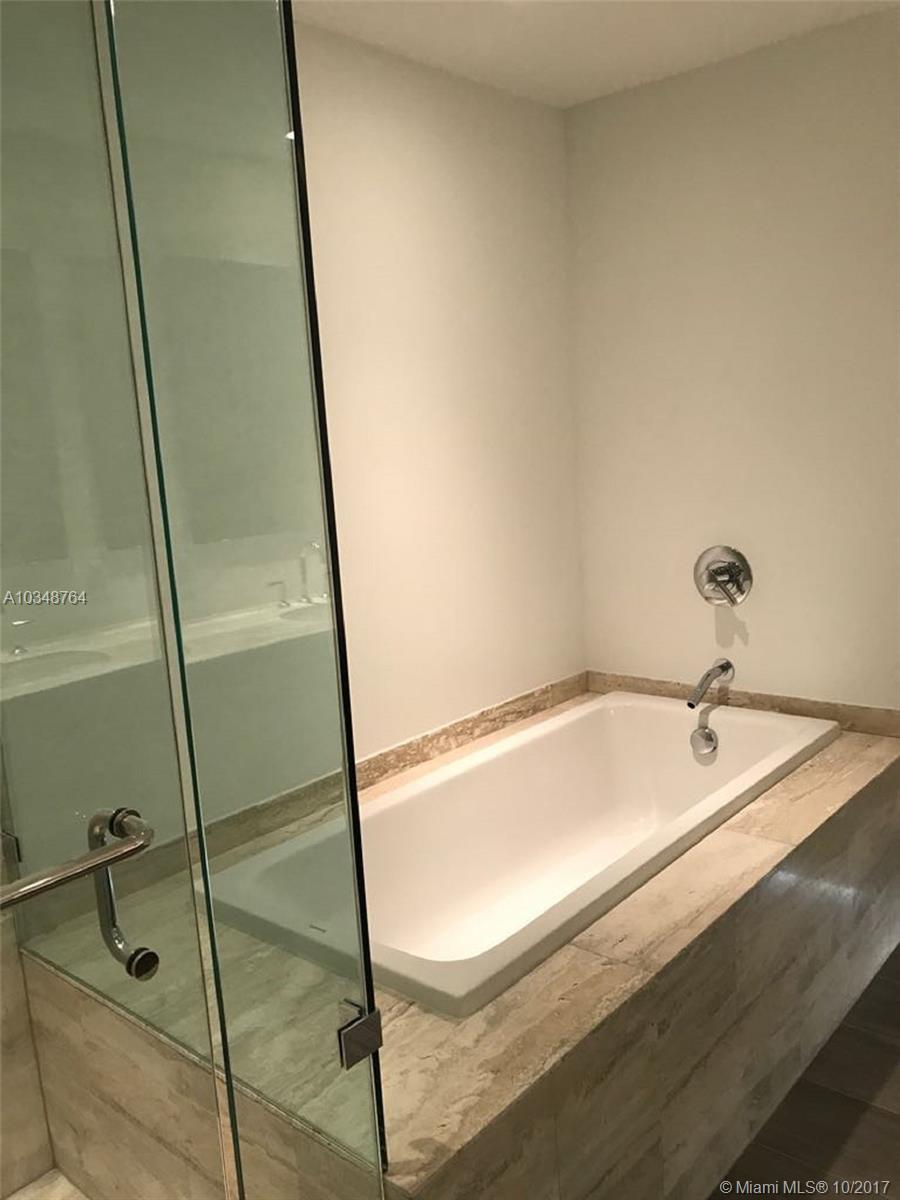 BISCAYNE BEACH - Residential Lease