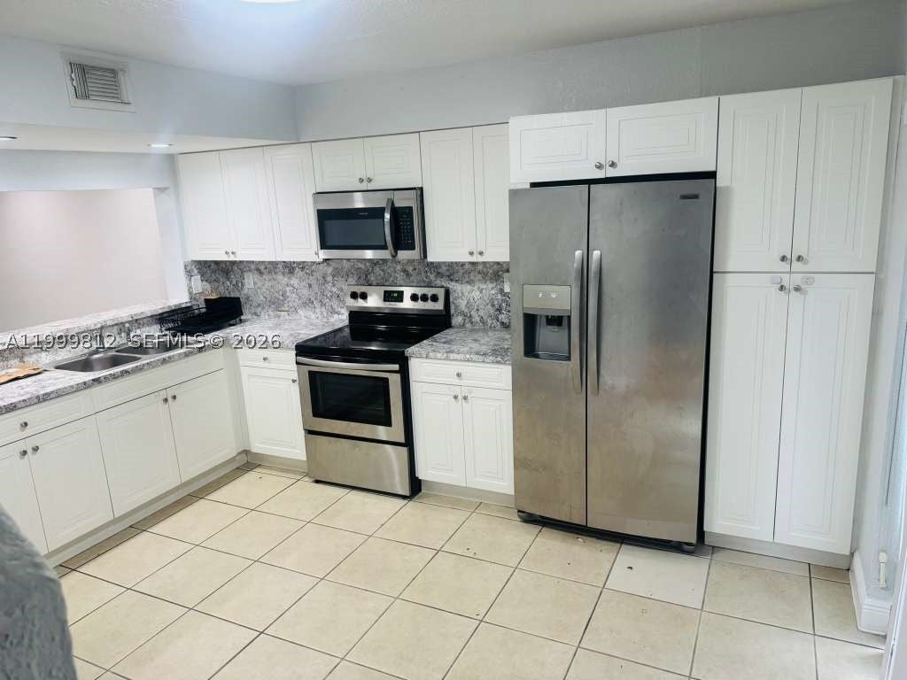 8270 SW 149th Ct 10-209