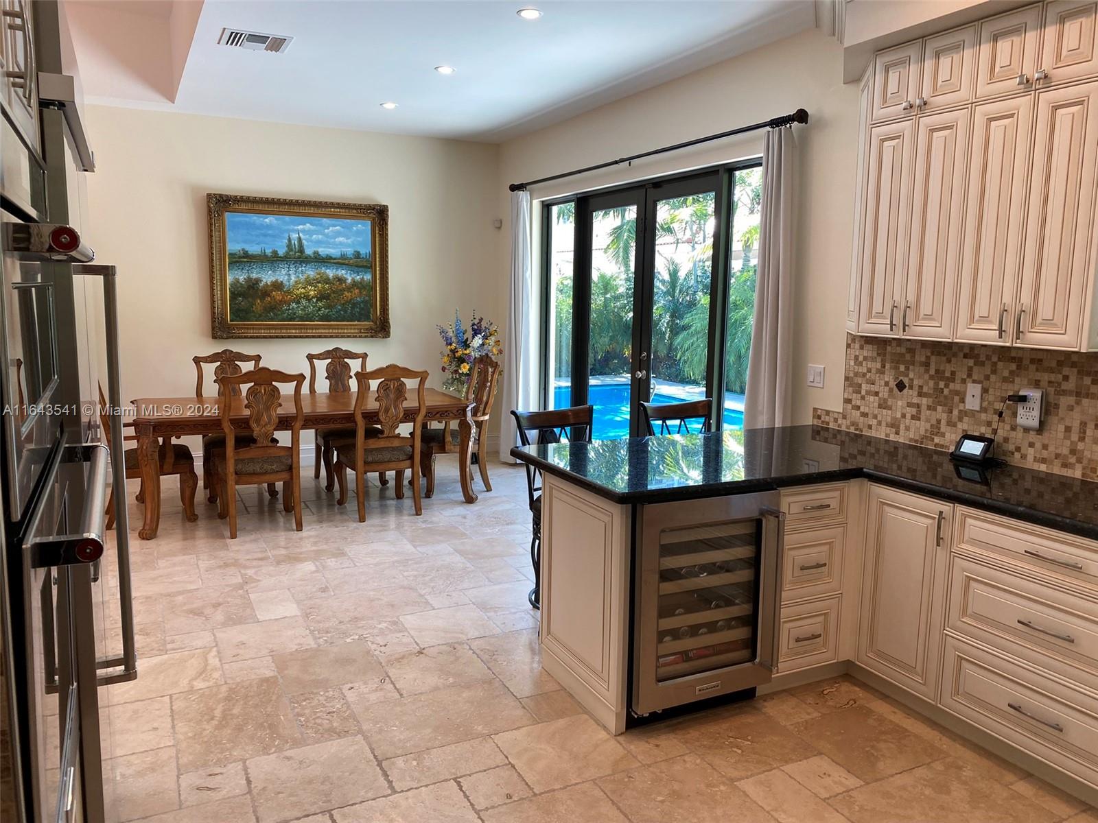 GOLDEN SHORES OCEAN BLVD - Residential