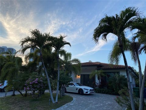 343 190th St Sunny Isles Beach FL 33160