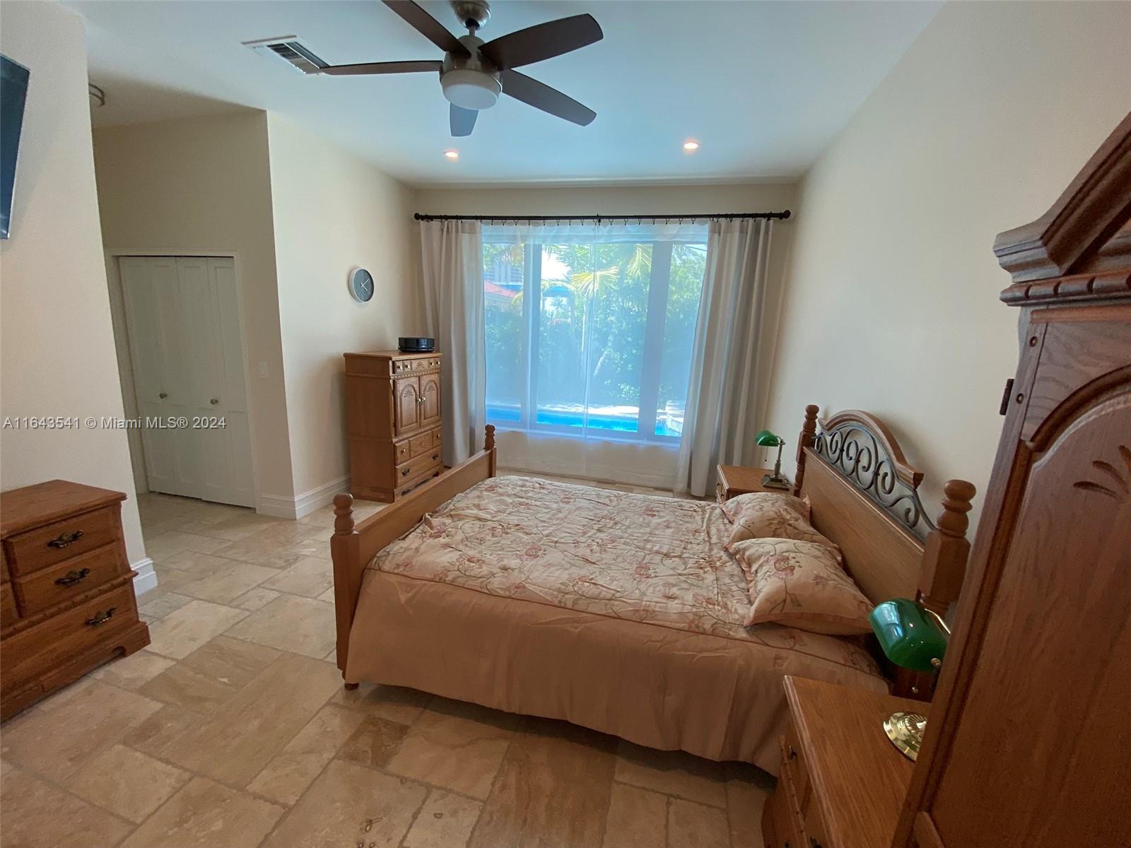 GOLDEN SHORES OCEAN BLVD - Residential
