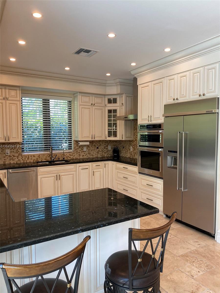 GOLDEN SHORES OCEAN BLVD - Residential
