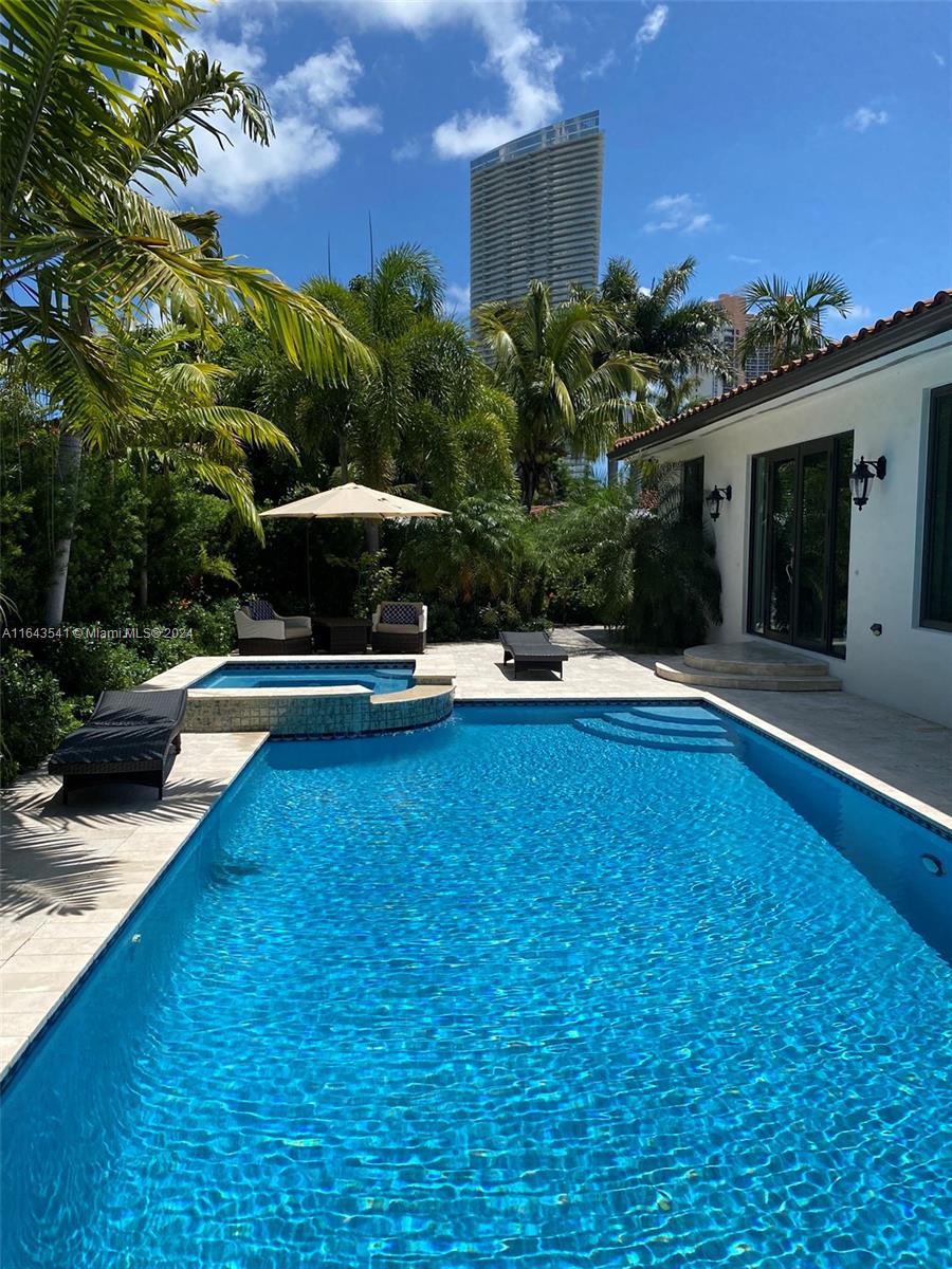 GOLDEN SHORES OCEAN BLVD - Residential