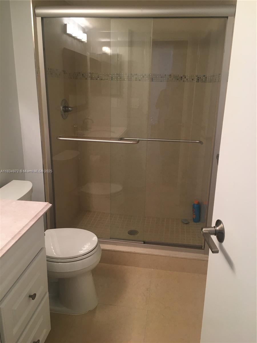 3675 N Country Club Dr 1409