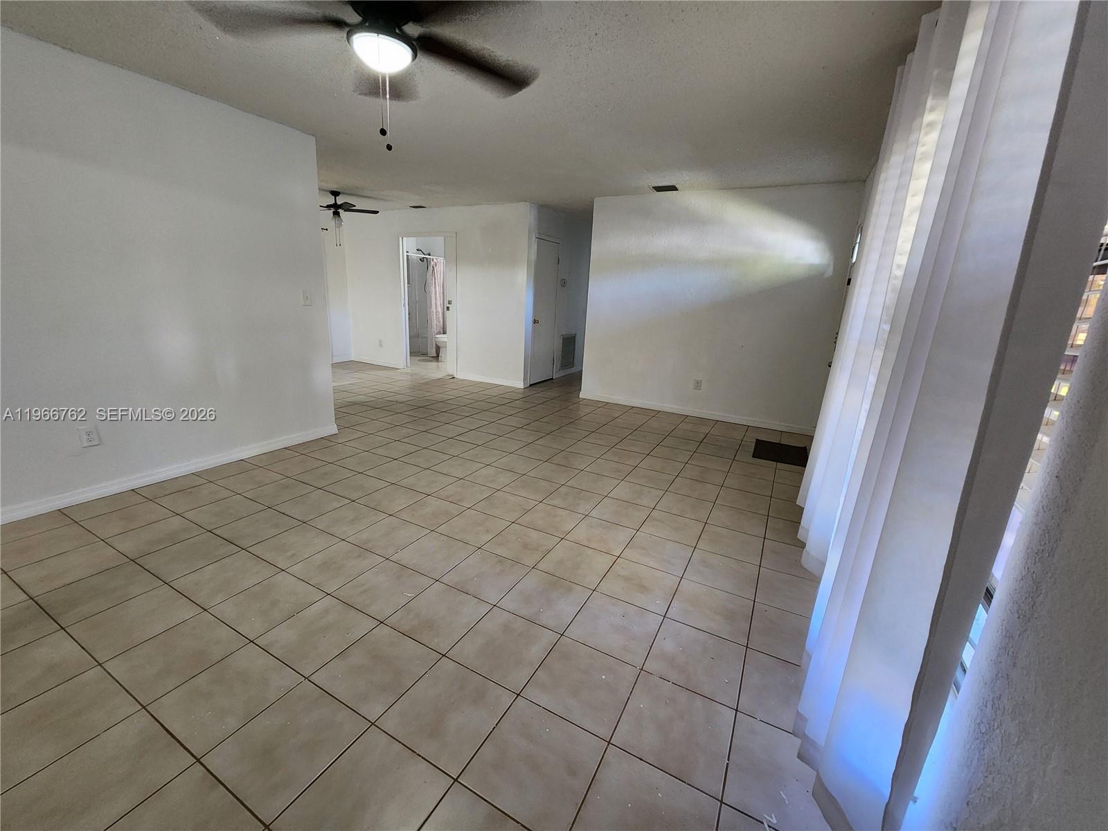 FAIRWAY PARK SEC 5 - Residential Lease