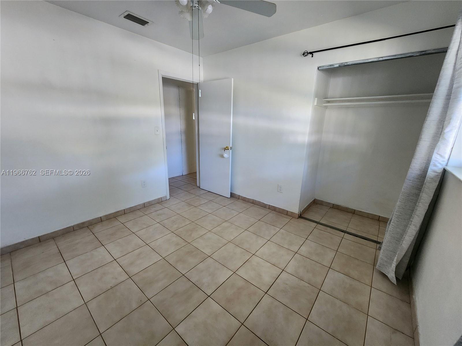 FAIRWAY PARK SEC 5 - Residential Lease