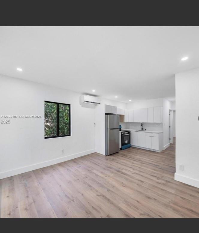 7TH AVENUE HIGHLANDS - Residential Lease