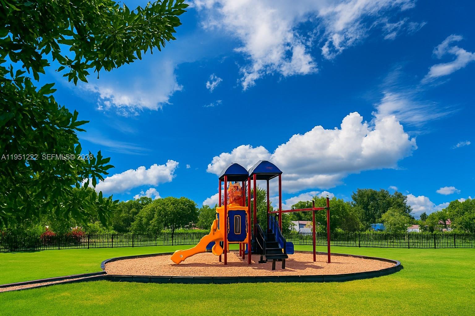 GOLF PARK SEC 1 - Residential