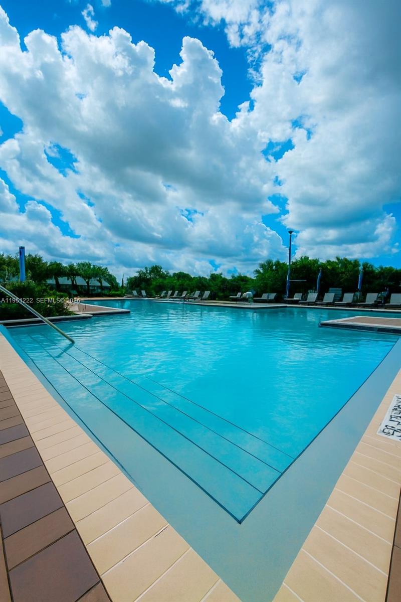 GOLF PARK SEC 1 - Residential