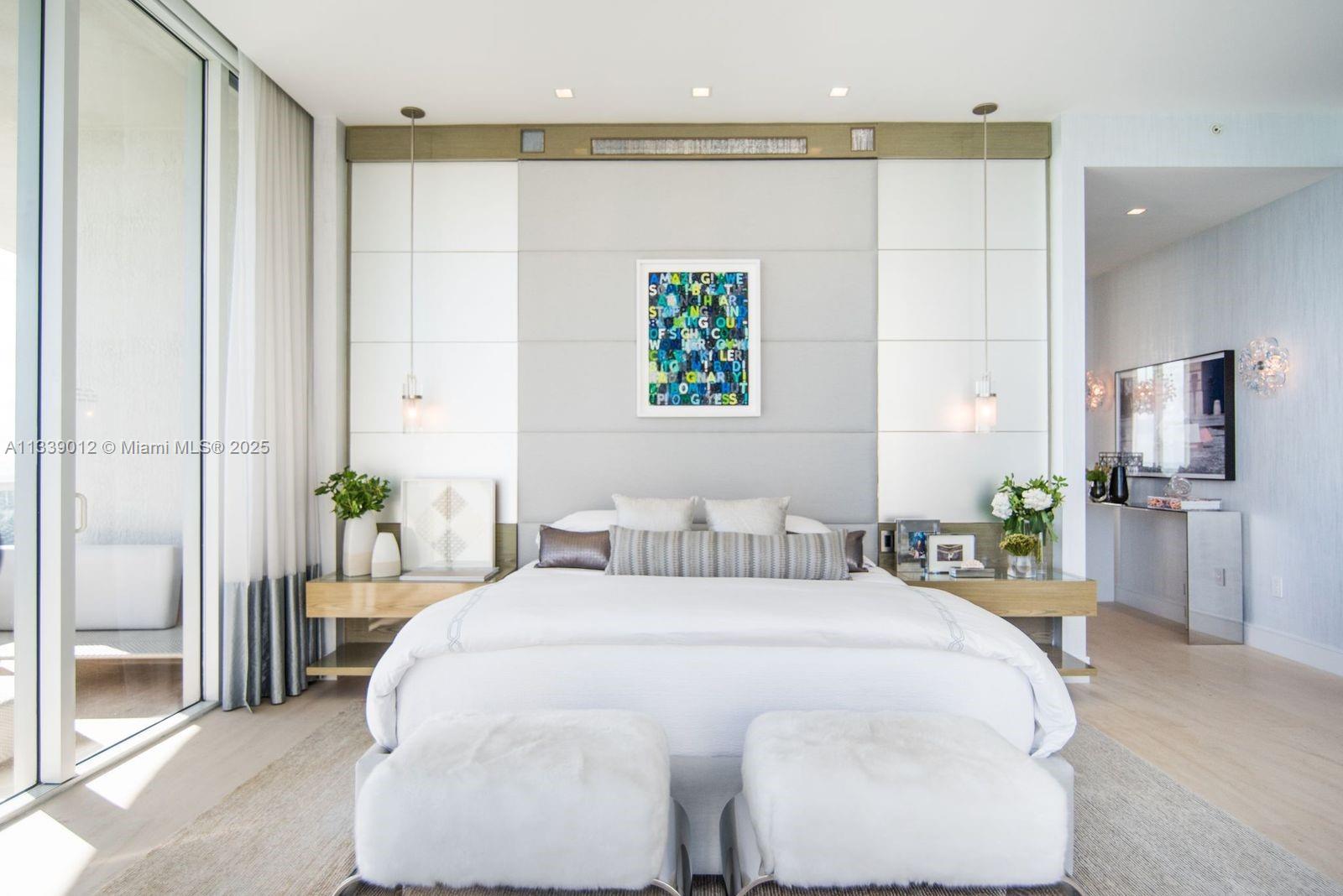 16001 Collins Ave 3201