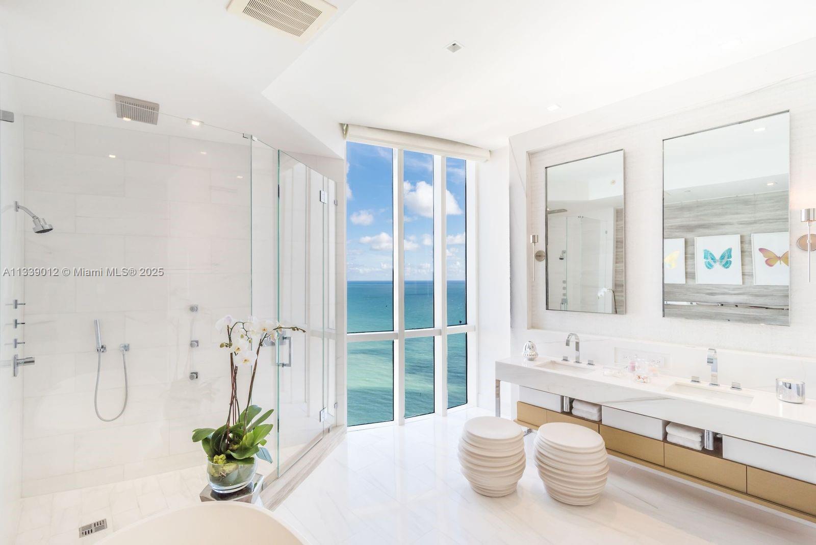 TDR TOWER I CONDO - Residential Lease