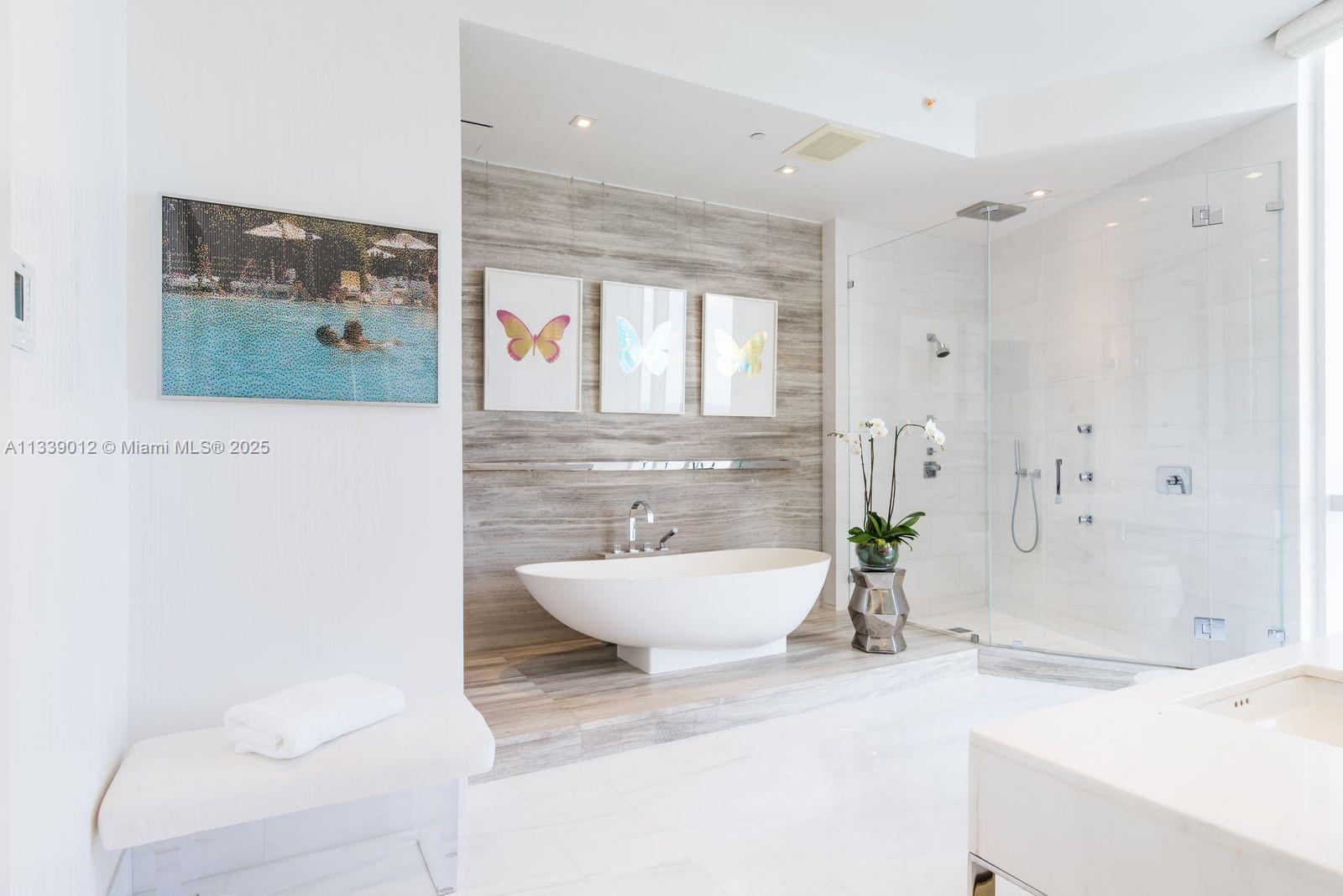 TDR TOWER I CONDO - Residential Lease