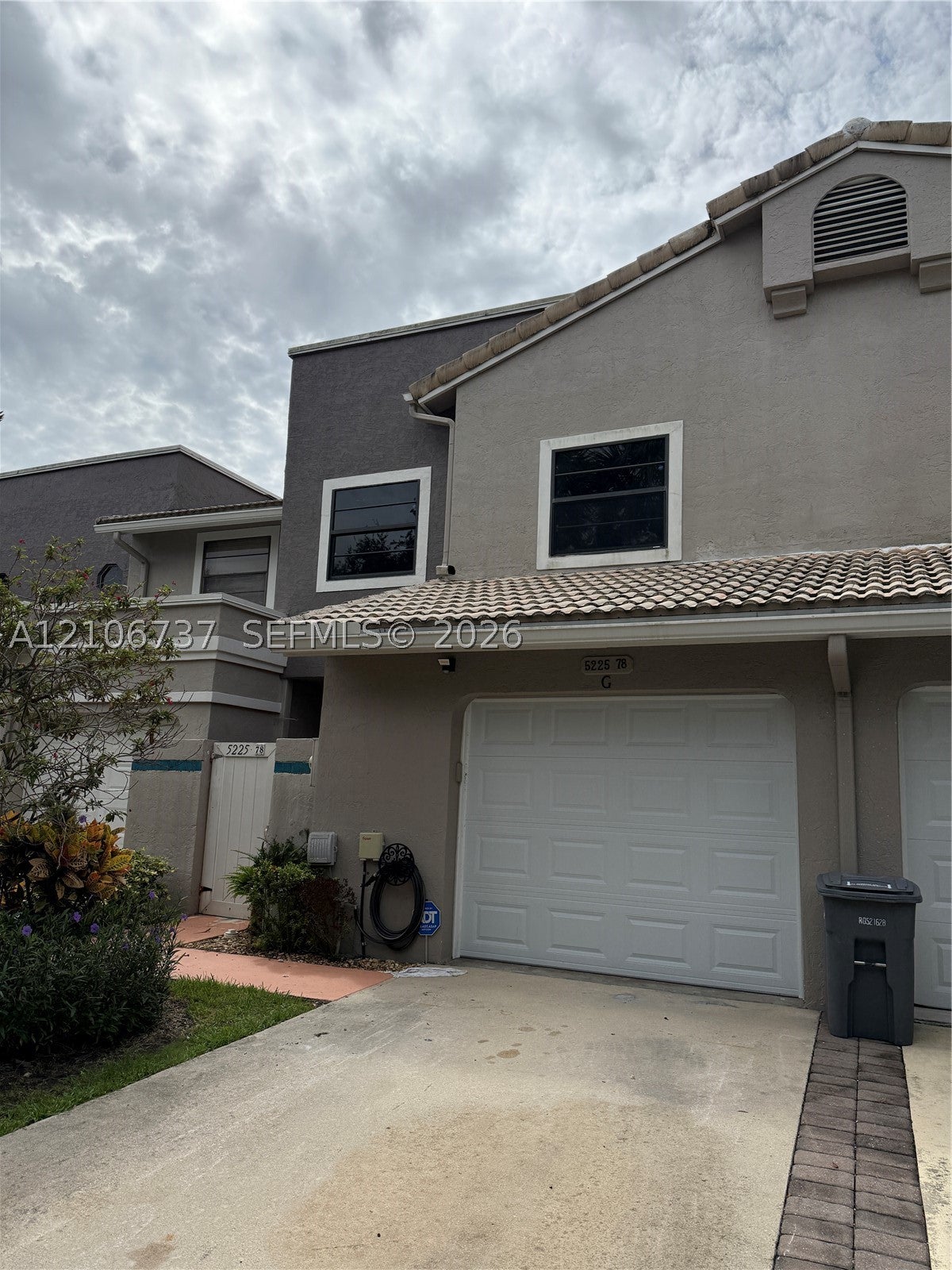 5225 Monterey Cir G