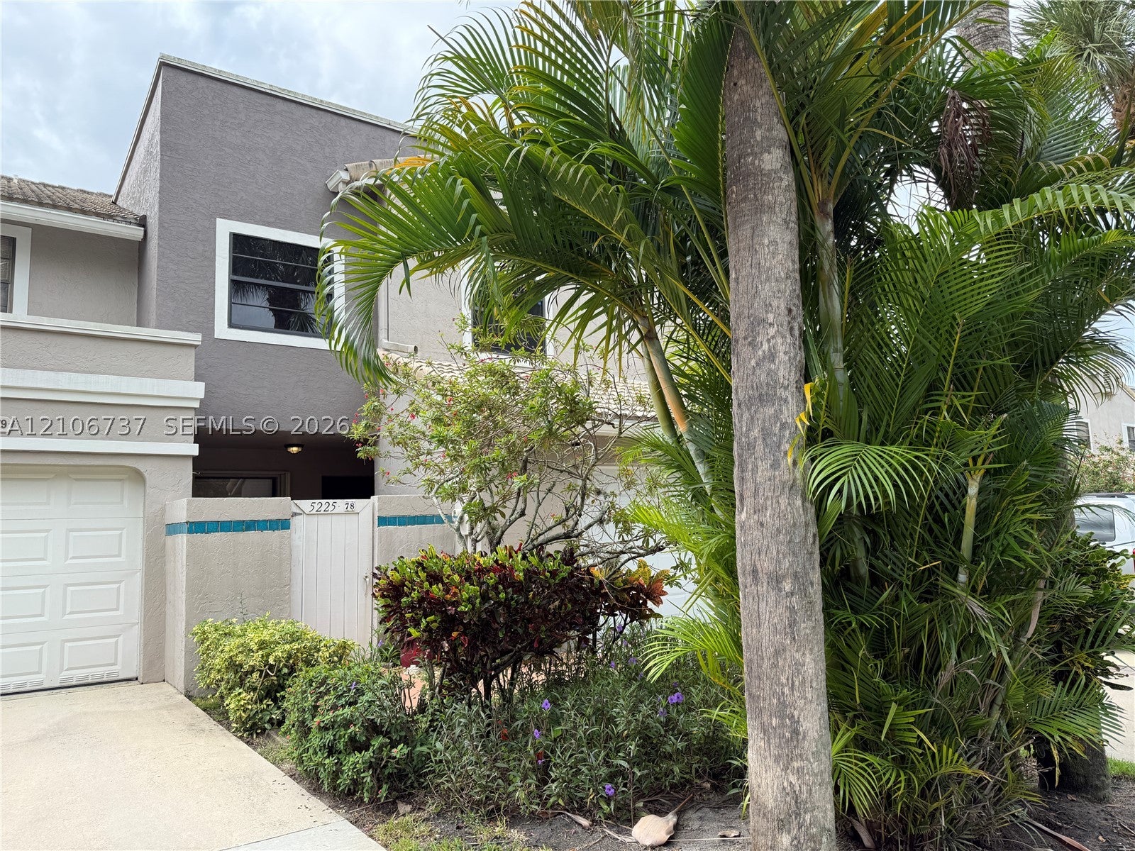5225 Monterey Cir G