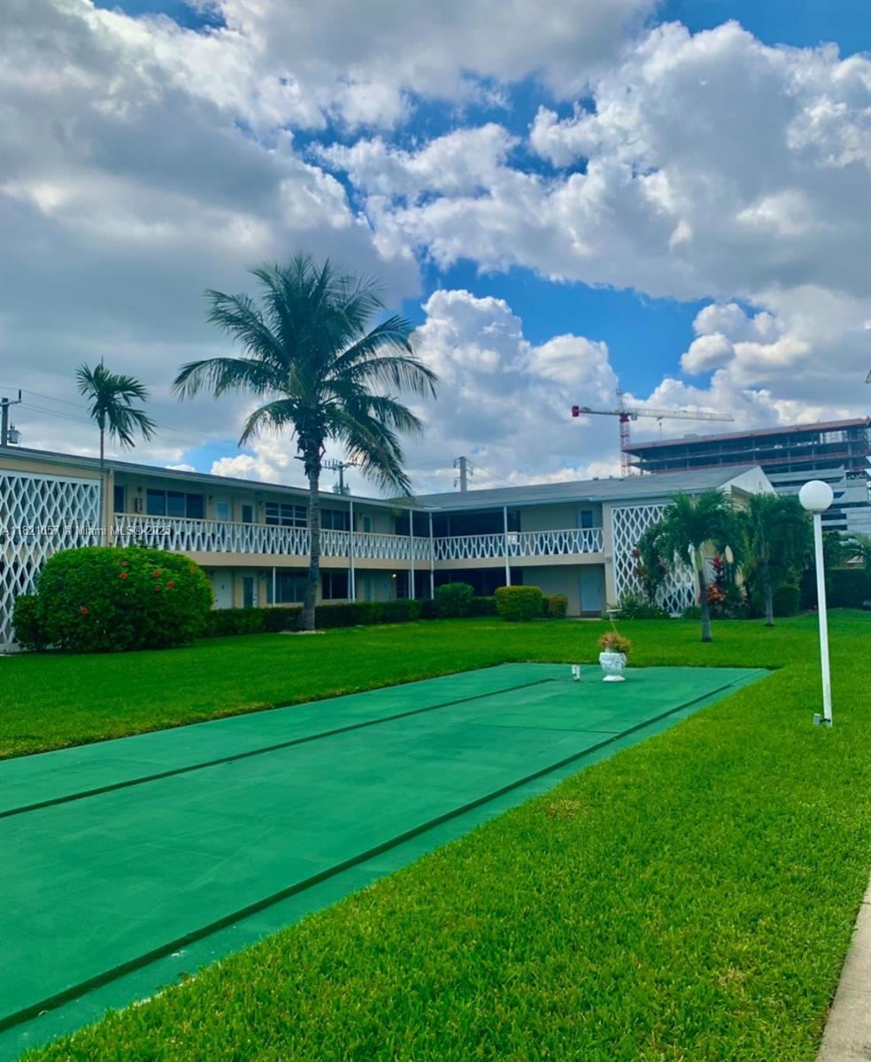 BERKELEY DIPLOMAT CO-OP - Residential