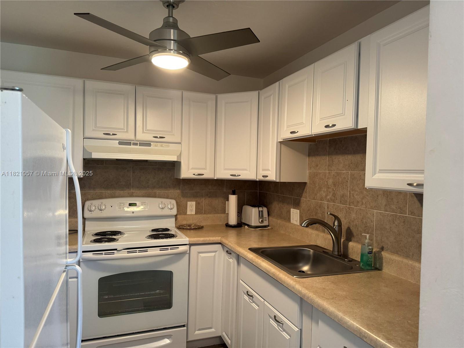 BERKELEY DIPLOMAT CO-OP - Residential