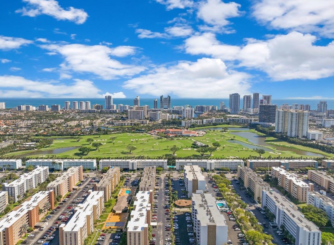 BERKELEY DIPLOMAT CO-OP - Residential