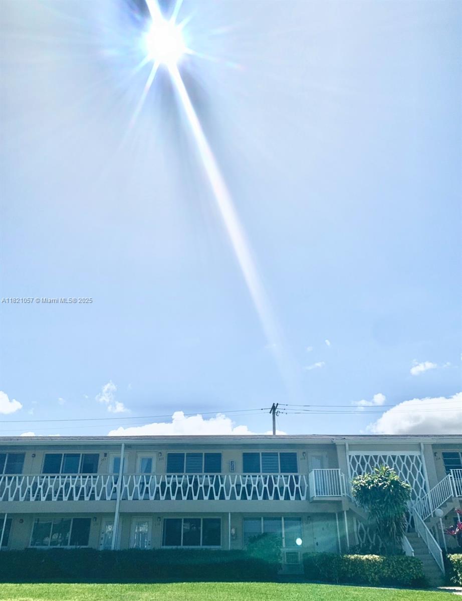 BERKELEY DIPLOMAT CO-OP - Residential