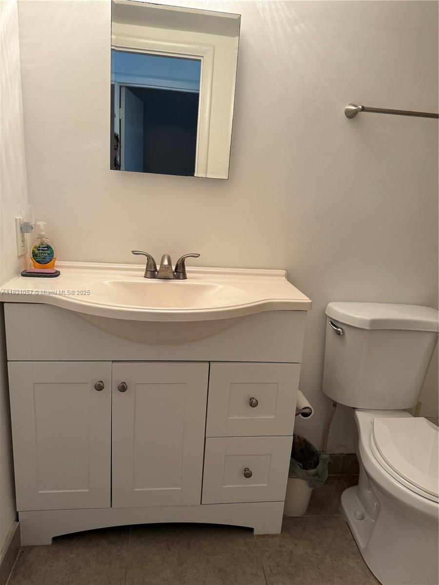 BERKELEY DIPLOMAT CO-OP - Residential