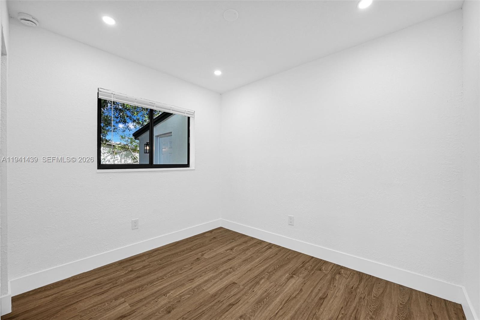 CAROL CITY 4TH ADDN - Residential