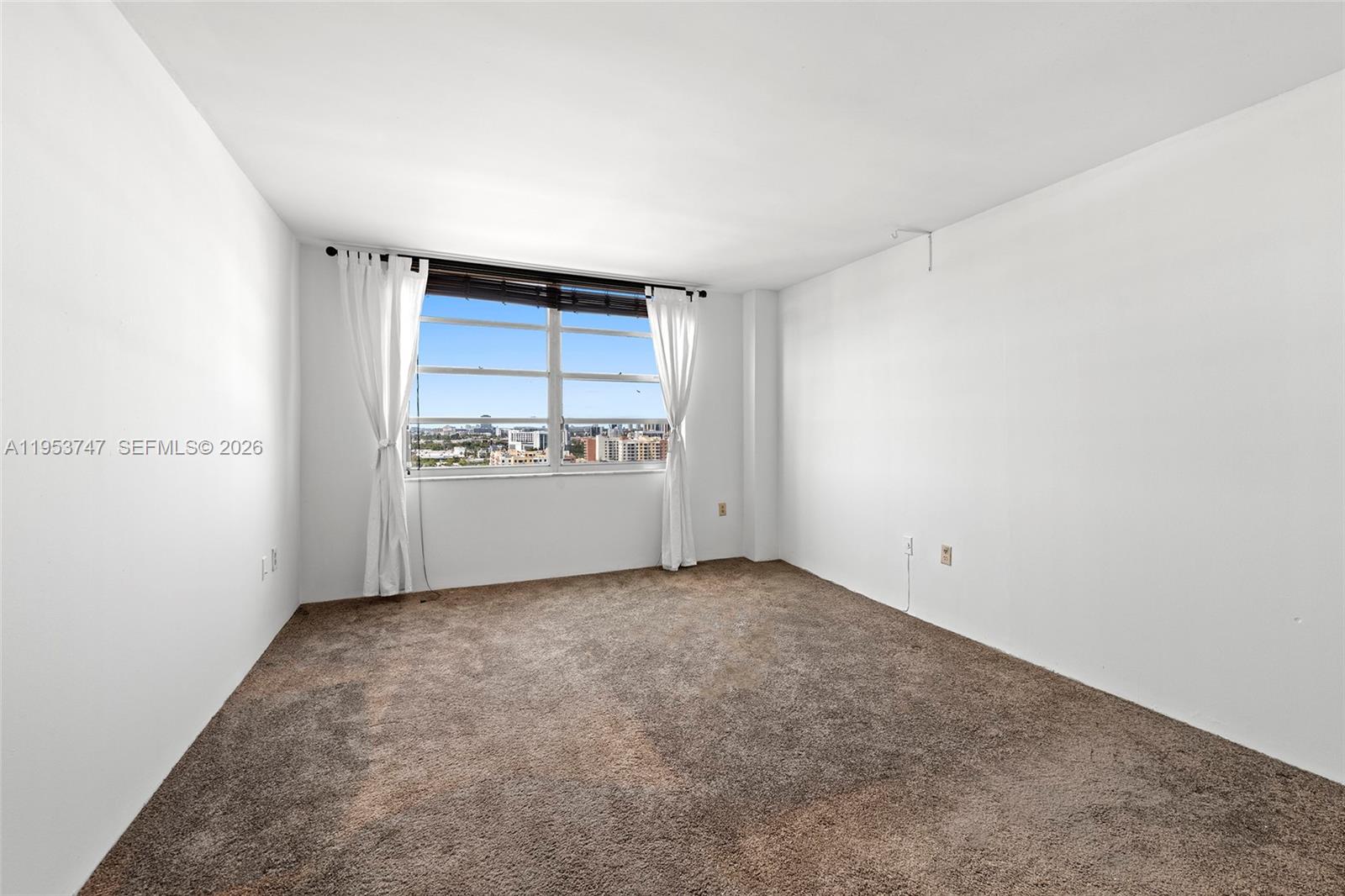 COMMODORE PLAZA CONDO - Residential