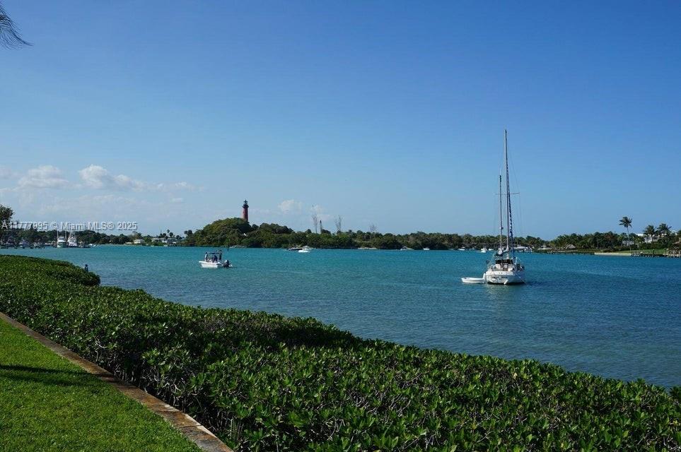 OCEAN TOWERS - Residential Lease