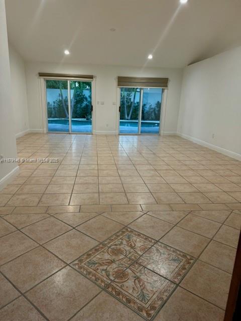 OLD CUTLER PALMS - Residential