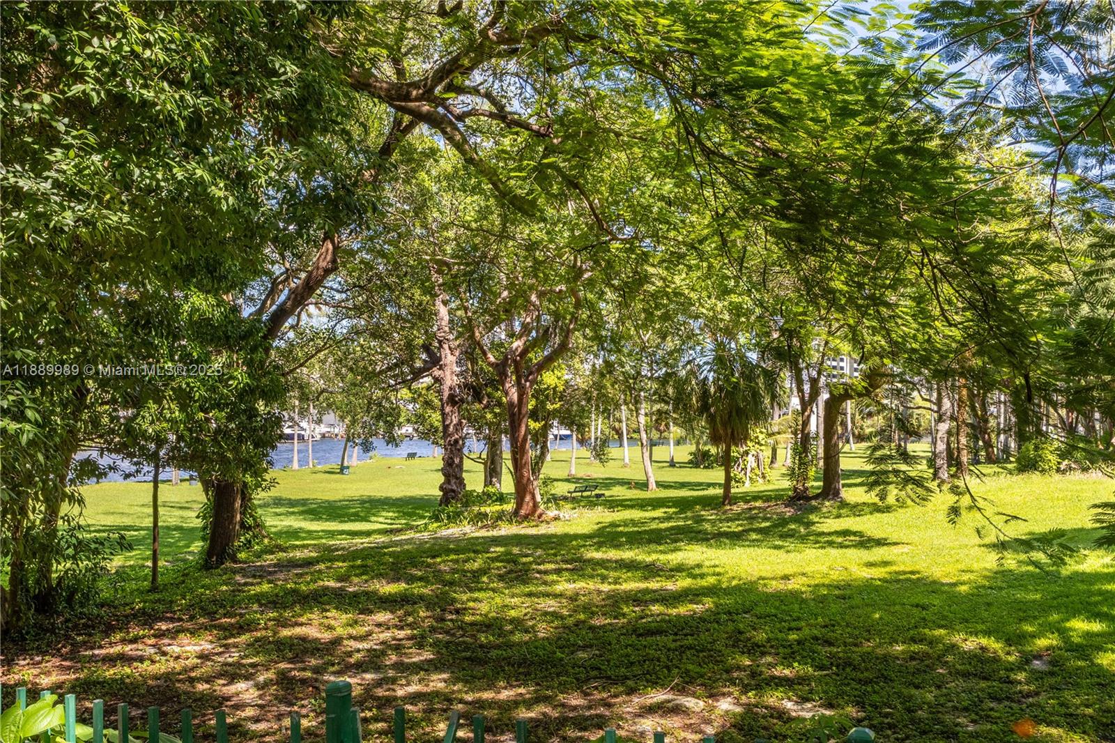 TERRAZAS RIVERPARK VILLAG - Residential