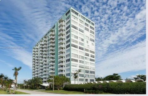 Condominium in North Miami FL 2150 Sans Souci Blvd Blvd.jpg