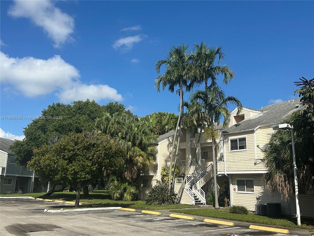 Photo of 3413 NW 44th St #106, Oakland Park, FL 33309 (MLS # A11899792)