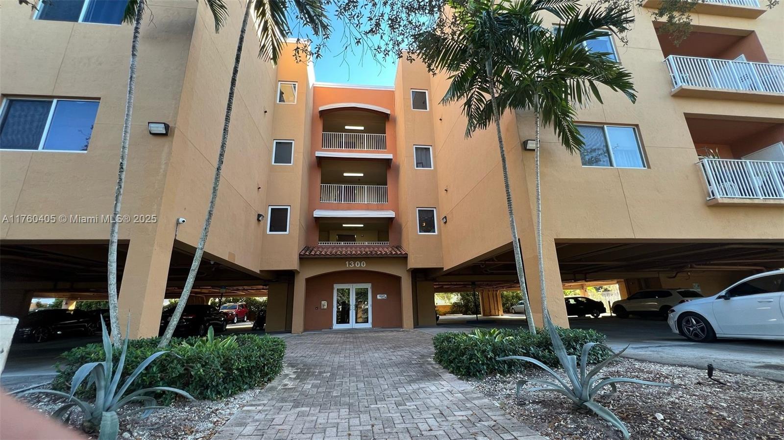 1300 Ne 109th St 206, Miami, Broward County, Florida - 2 Bedrooms  
2 Bathrooms - 