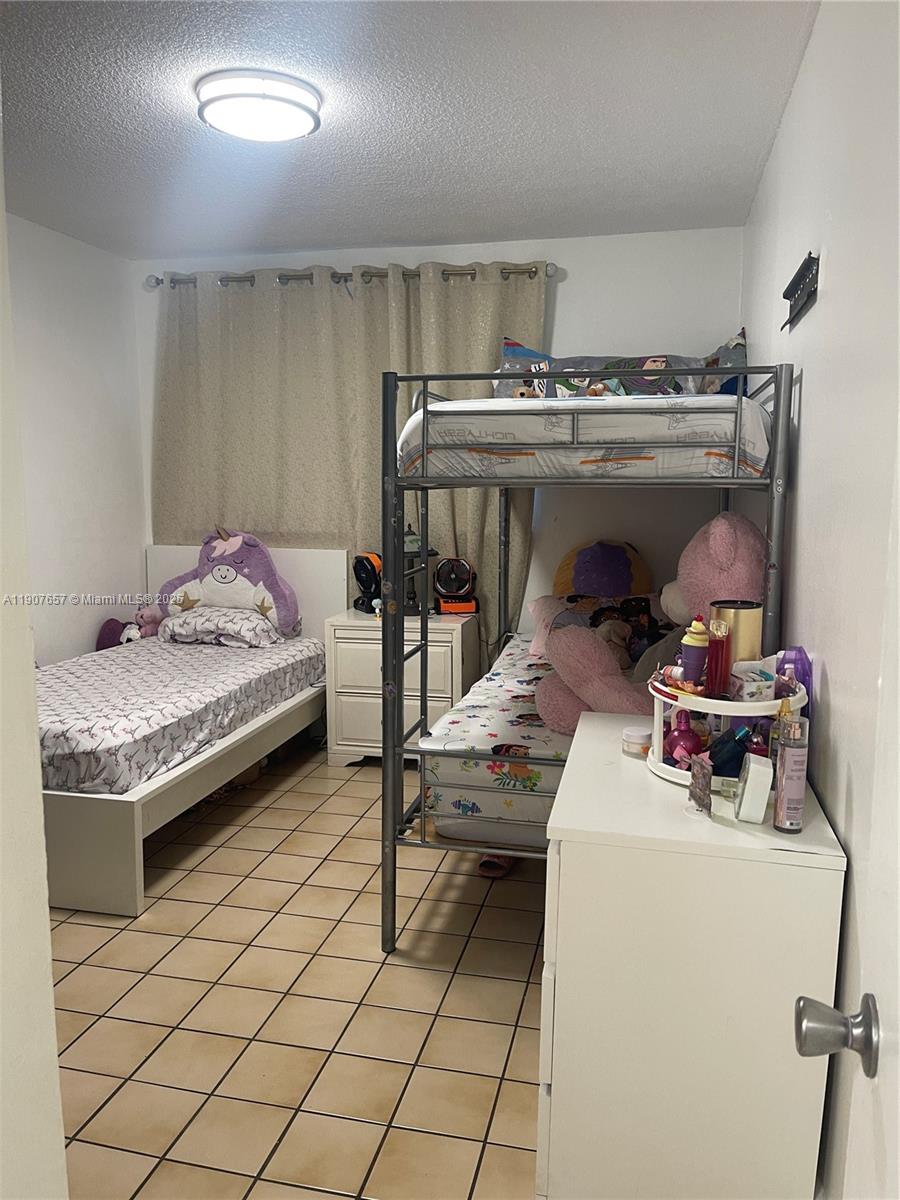 MORADA NO 1 CONDO - Residential Lease