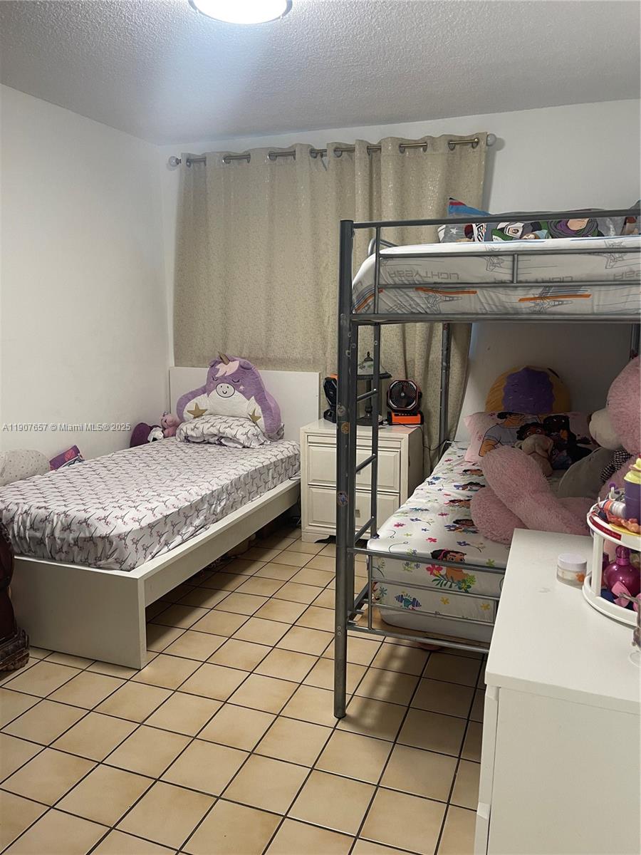 MORADA NO 1 CONDO - Residential Lease