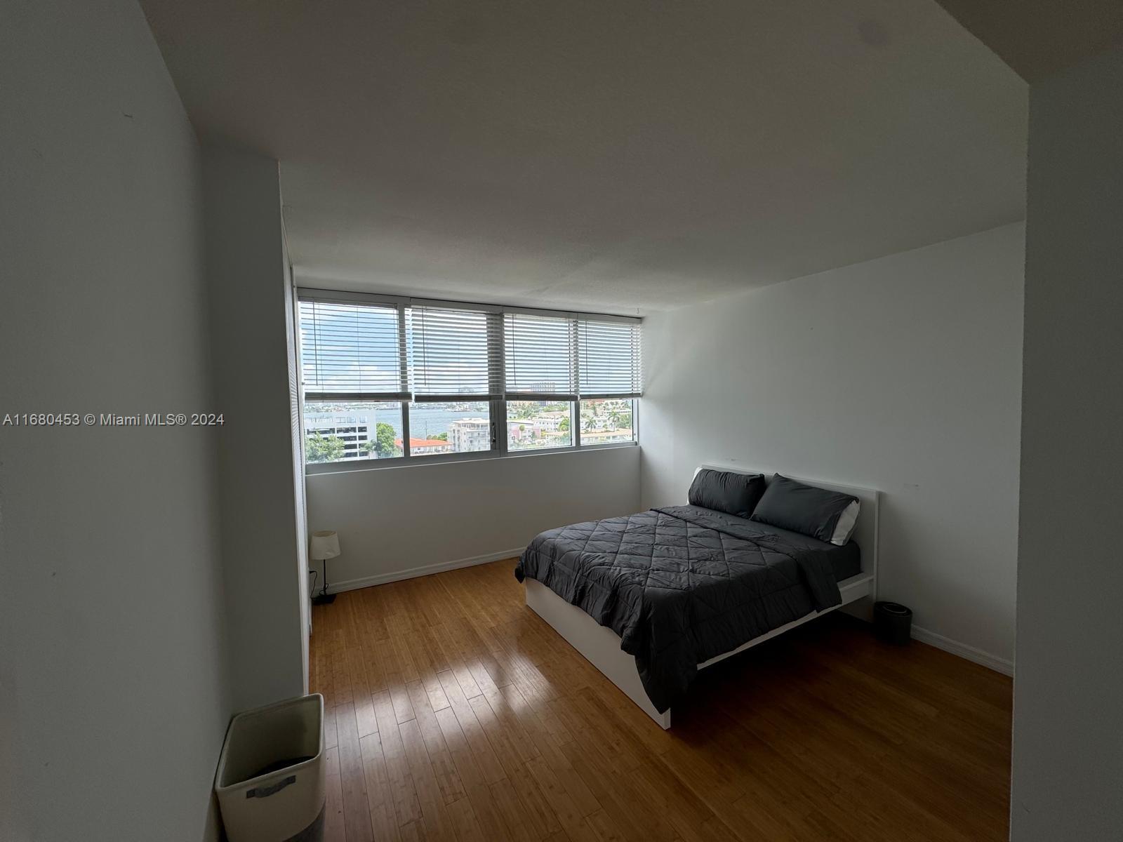 BLUE BAY TOWER CONDO - Residential